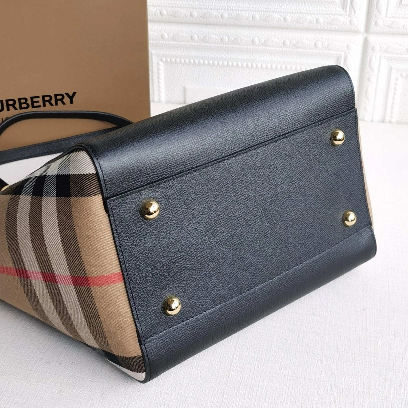 MOMO--House Check item : 278B48K0858