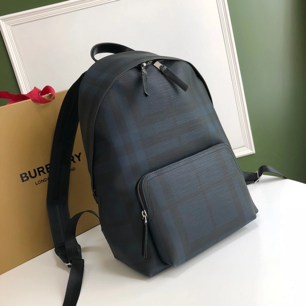 &MOMO- London item : A-B278L0144