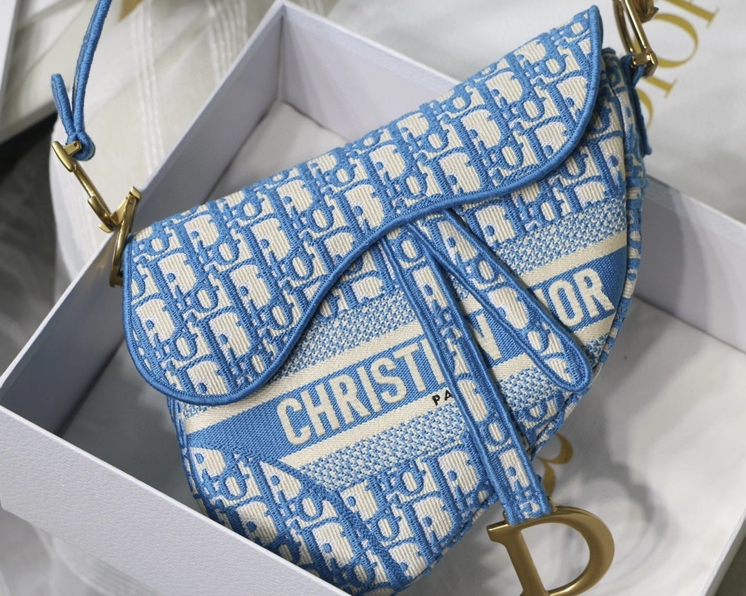 MOMO- M0446CRIW Oblique item : B-B00M1328