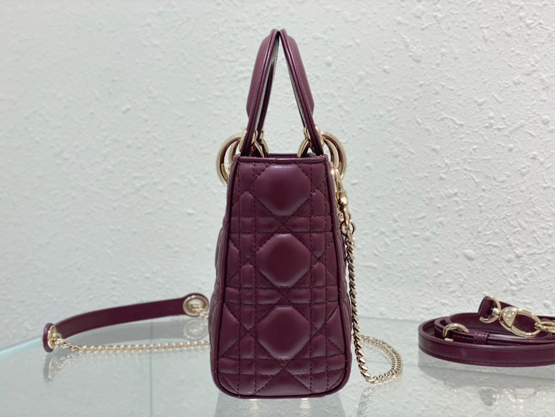 MOMO--M0505OCAL-M42R item：C-B350K5378T