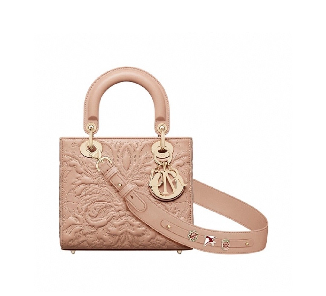 MOMO- M0538OOTB-M80P Lady Ornamental item:C-B063L0952R