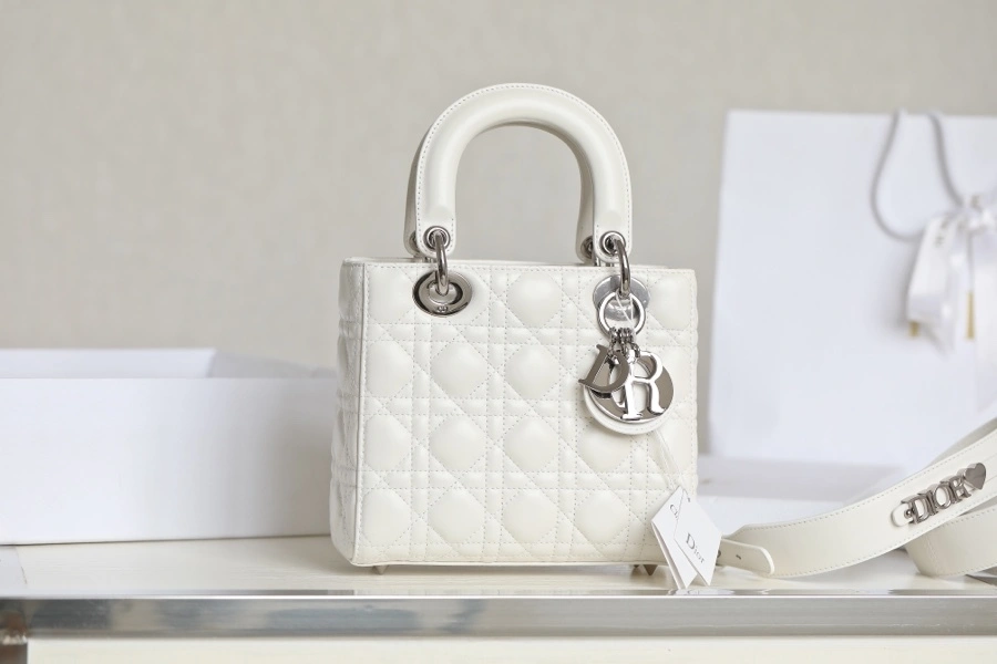 MOMO- M0565BNGE sheephide DR-091 item : B-B00M1340