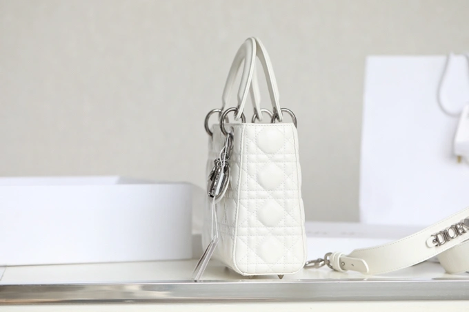 MOMO- M0565BNGE sheephide DR-091 item : B-B00M1340