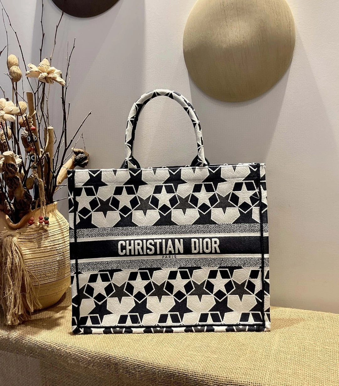 MOMO- M1286 Book Tote item : B-B050B1001