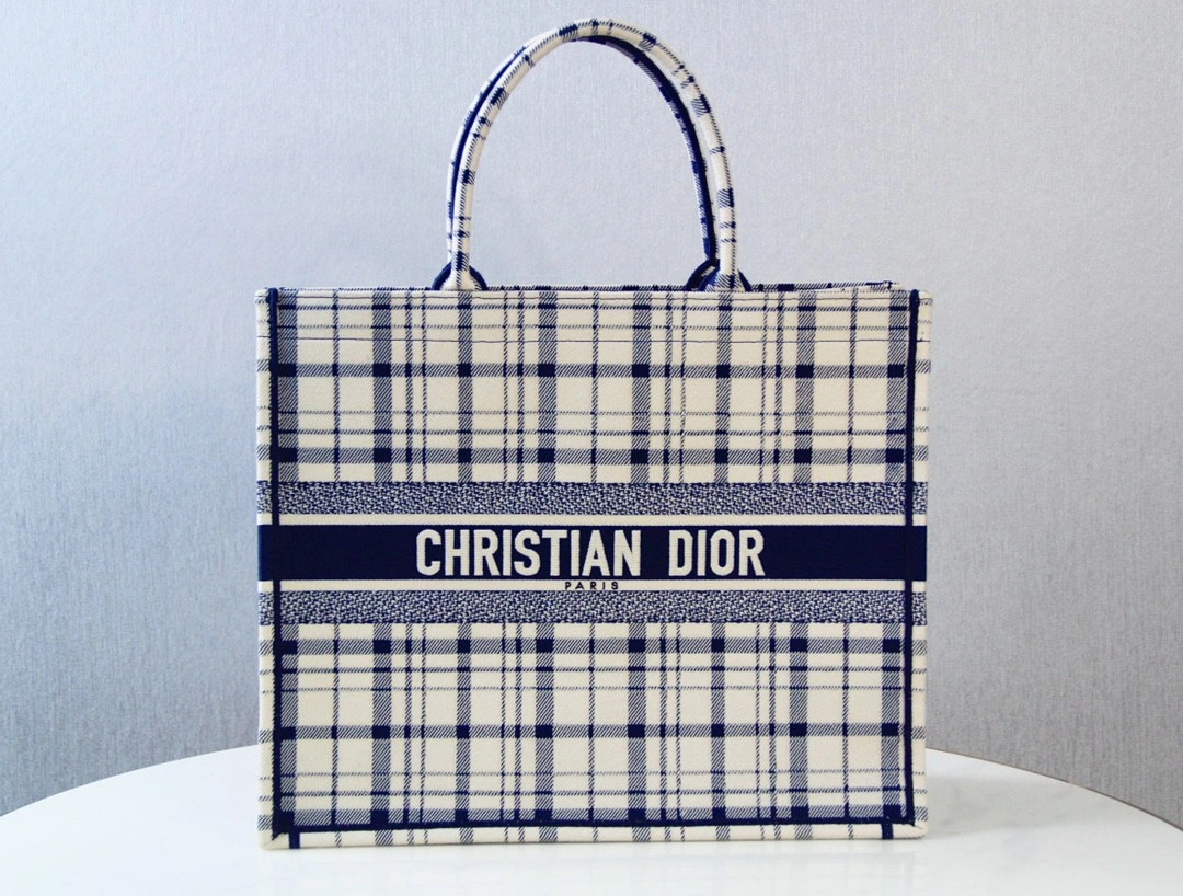 MOMO- M1286ZRFZ Book Tote item : B-B00M1317