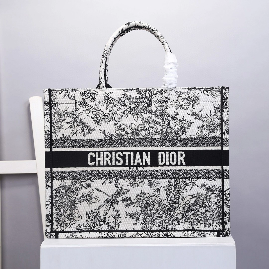 &MOMO- M1286ZTQW Book Tote item : B-B00M1110