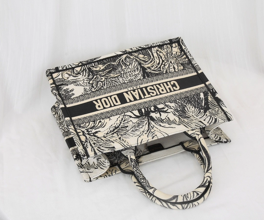 MOMO- M1296ZRFU Book Tote item : B-B00M1319