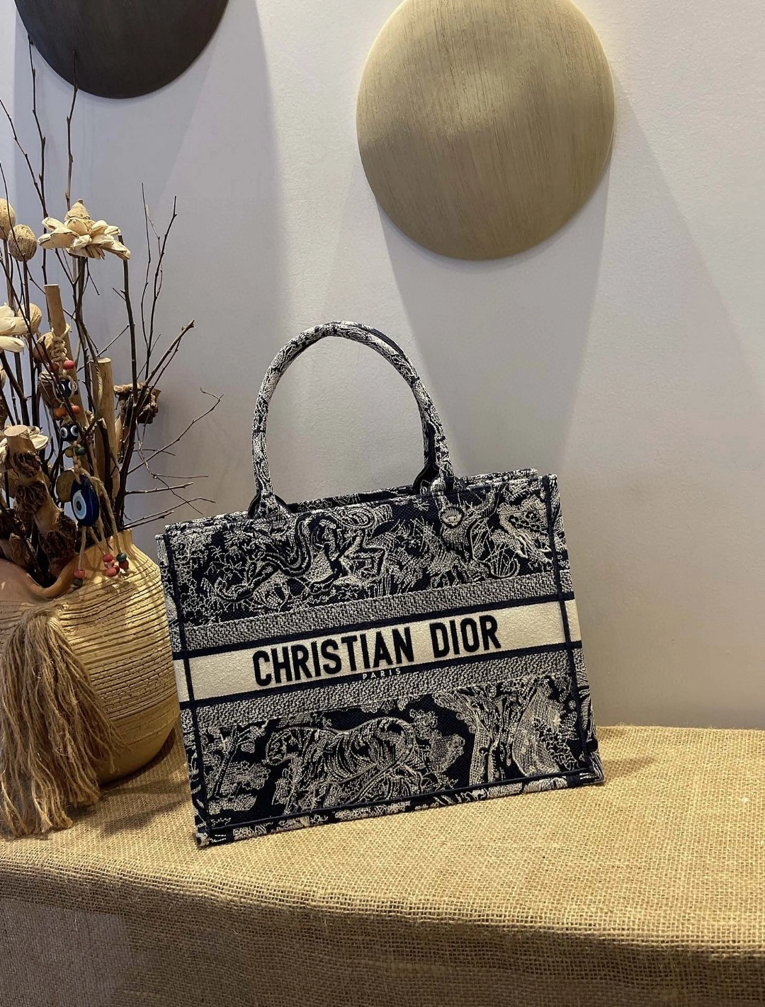 MOMO- M1296ZRGO Book Tote item : B-B331M1421