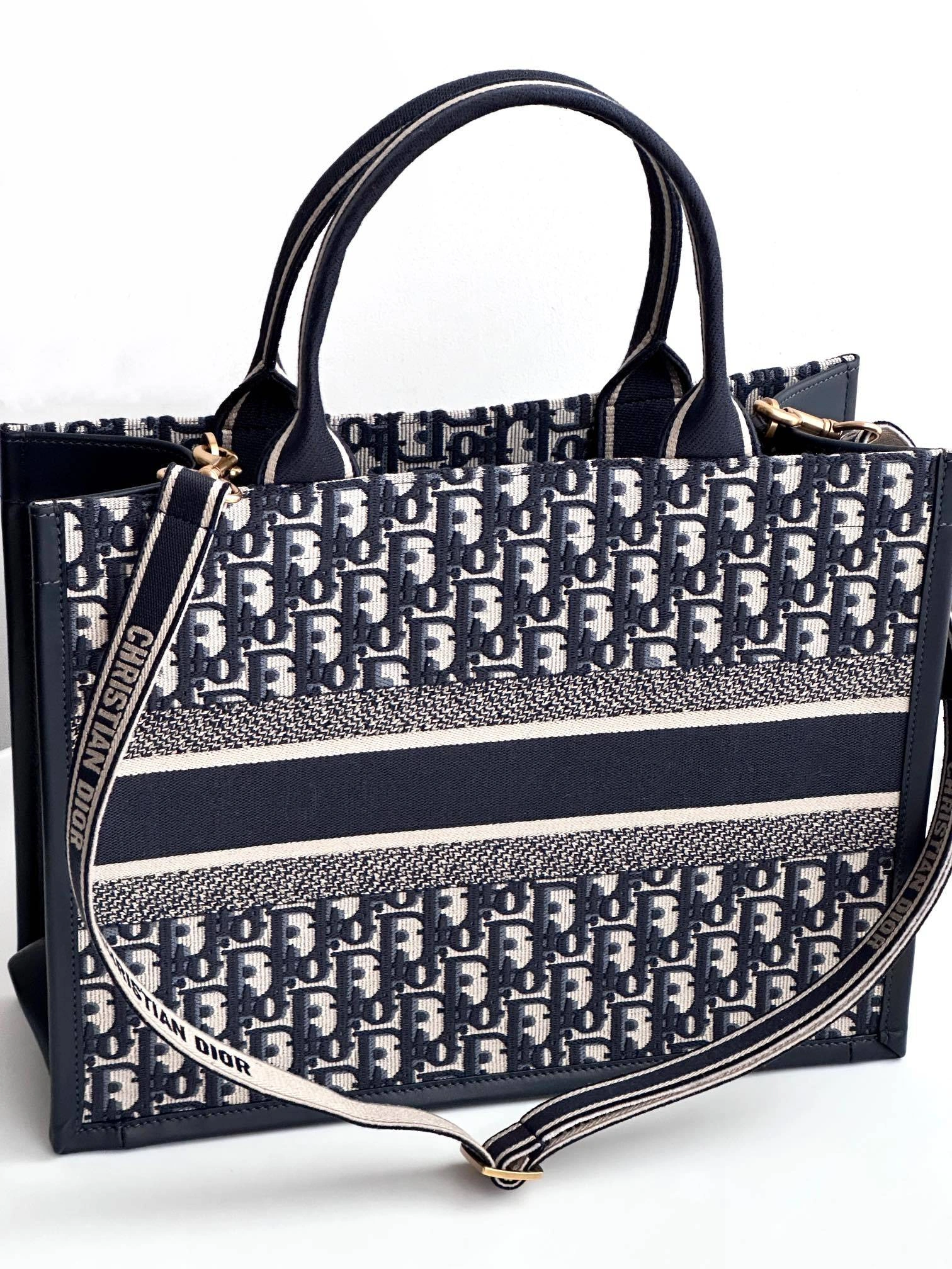 MOMO--M1324CZBB_M928 M1324CZBB-M928 item:D-B000A1621
