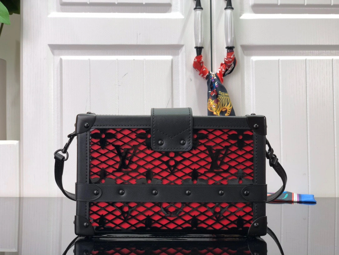MOMO- M20353 Petite Malle Monogram item：B-B063E1759C