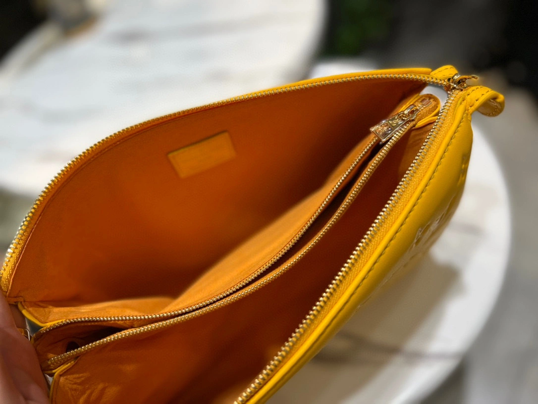 MOMO- M20378 item：B-B000E2622C