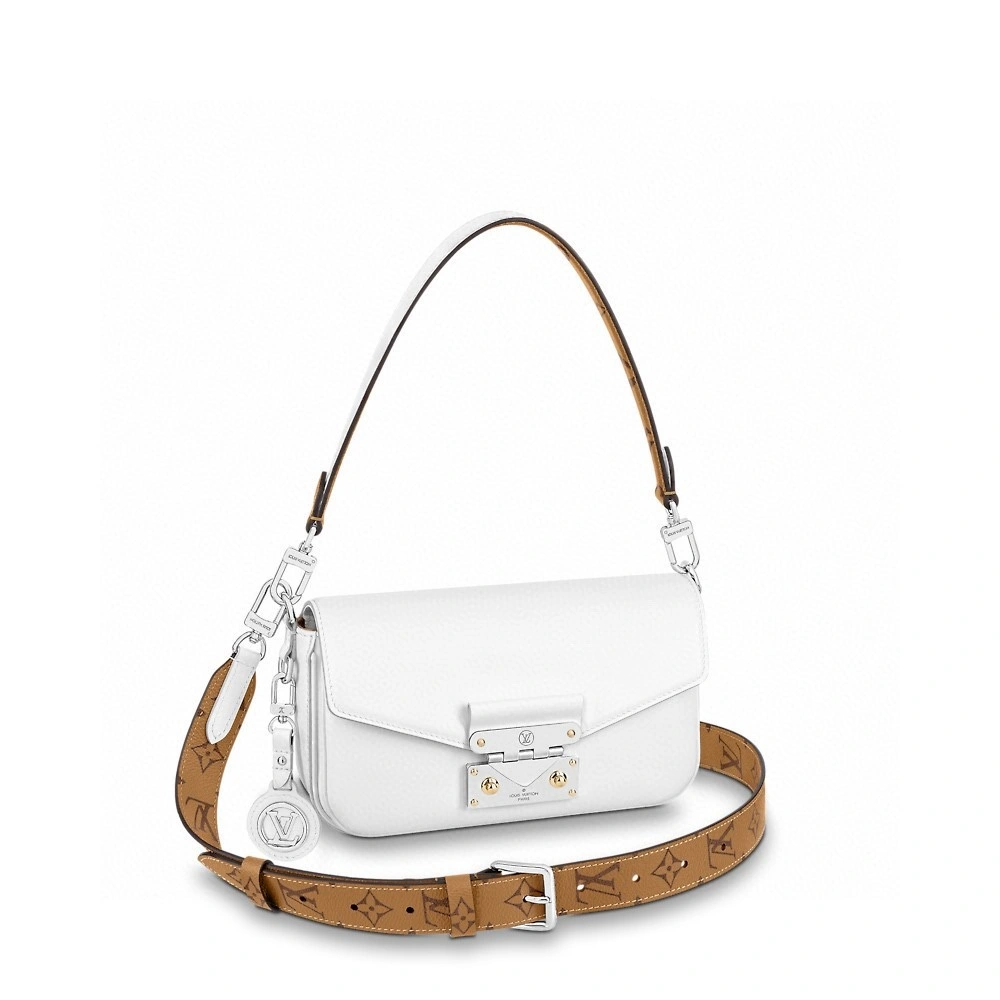 MOMO- M20395 Swing item : B-B063D1828