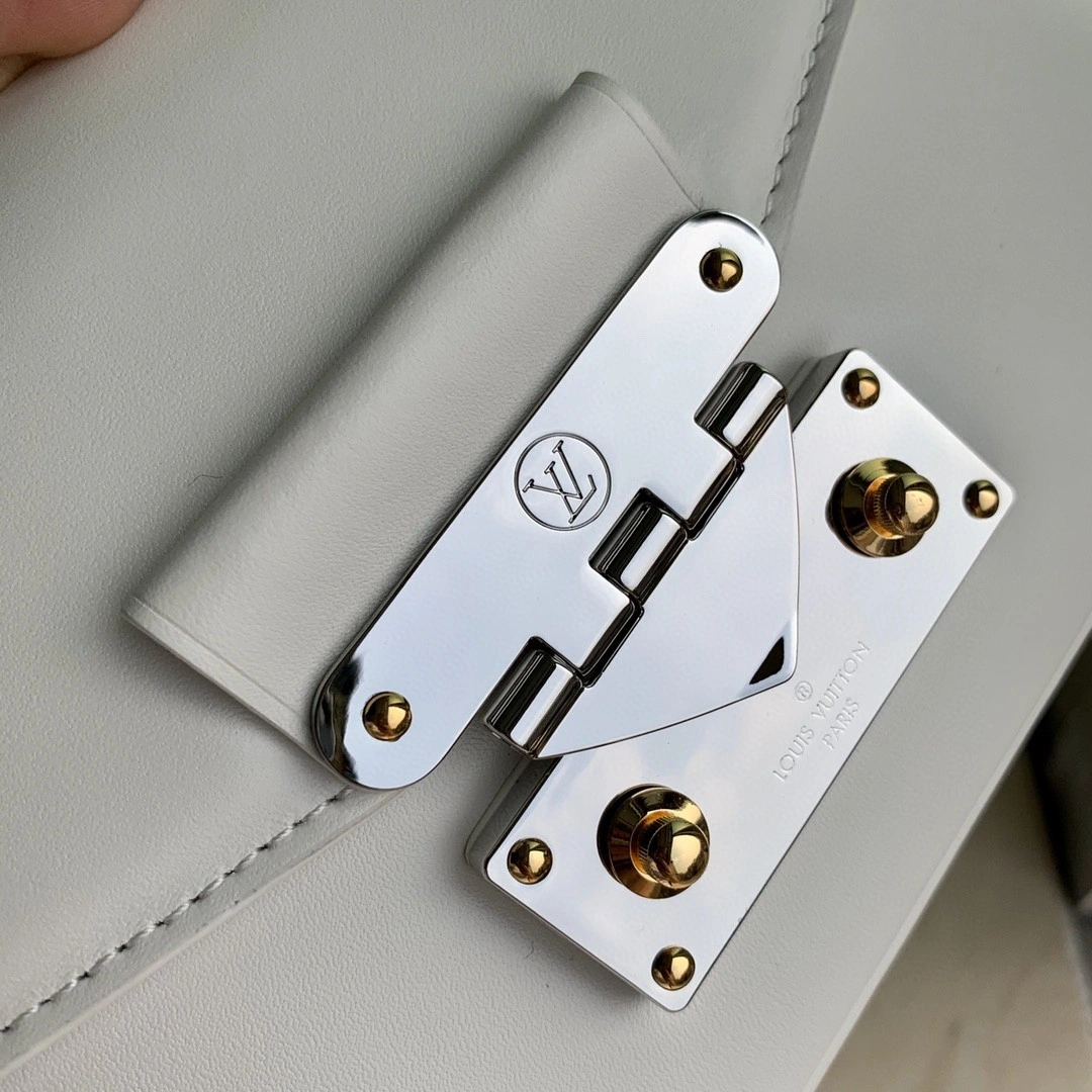 MOMO- M20395 Swing item : B-B063D1828