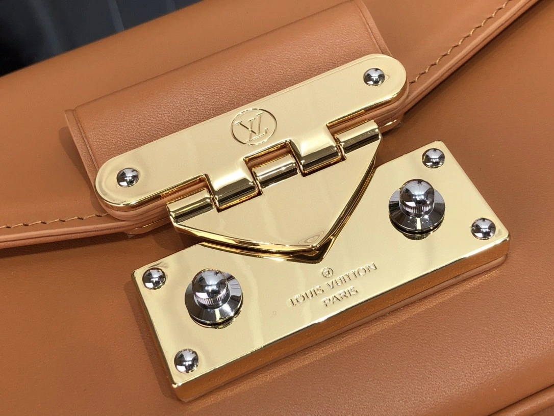 MOMO- M20396 Swing item : B-B063D1018