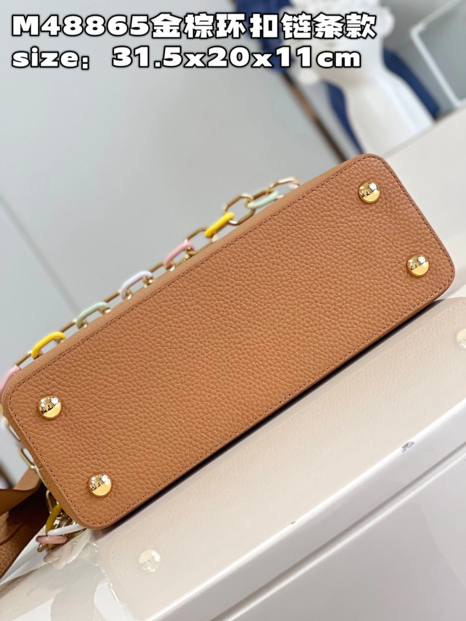 MOMO- M21652 high quality version item：C-B000H0827R