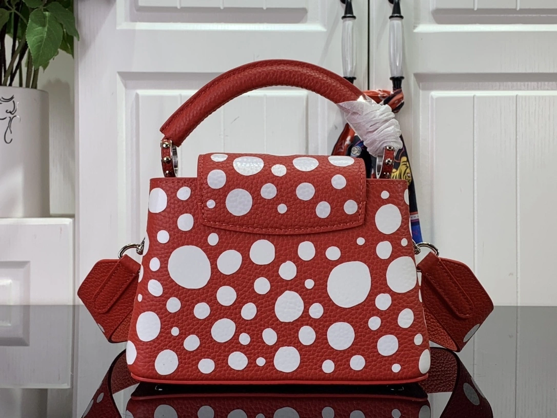 MOMO- M21692 high quality version item：C-B063H0907R