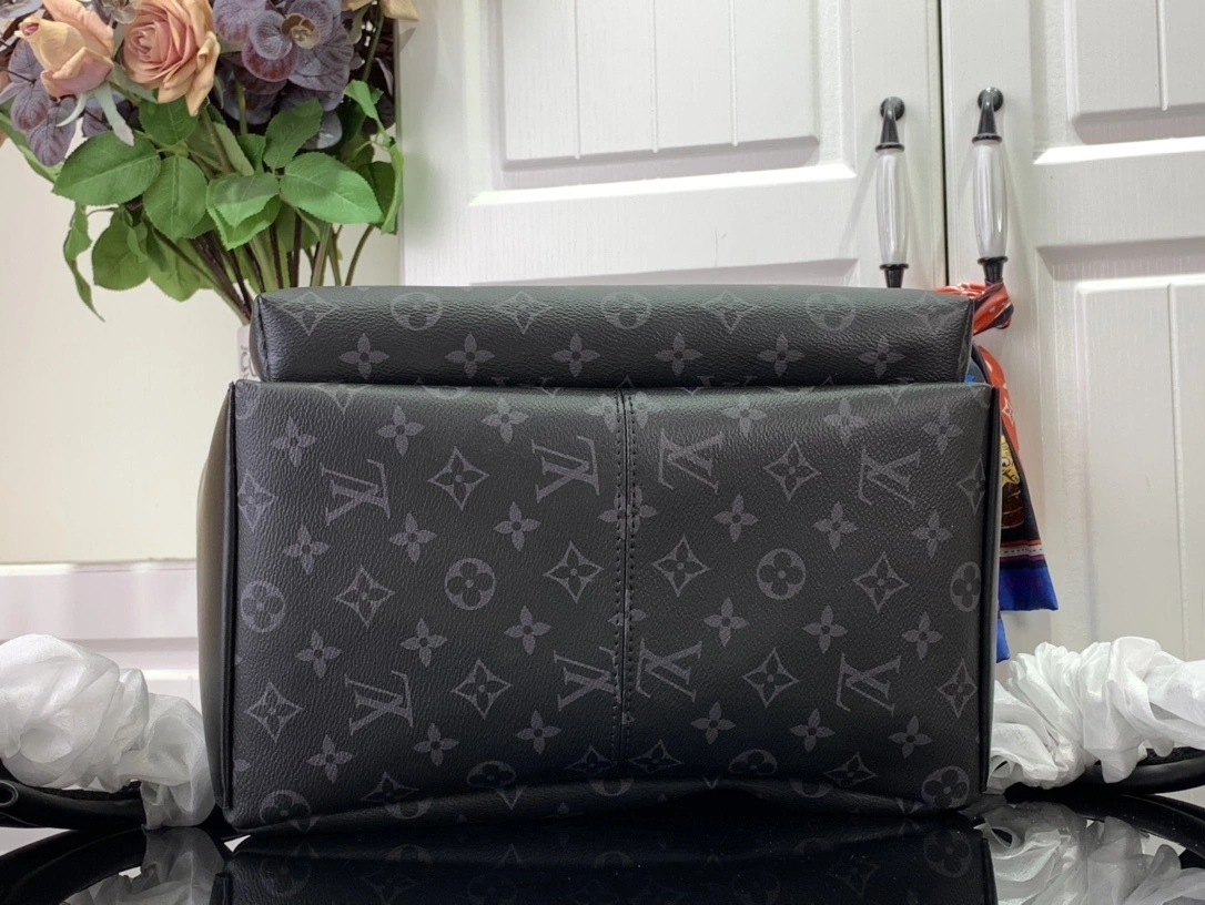 MOMO- M22545 item:D-B063B1703R