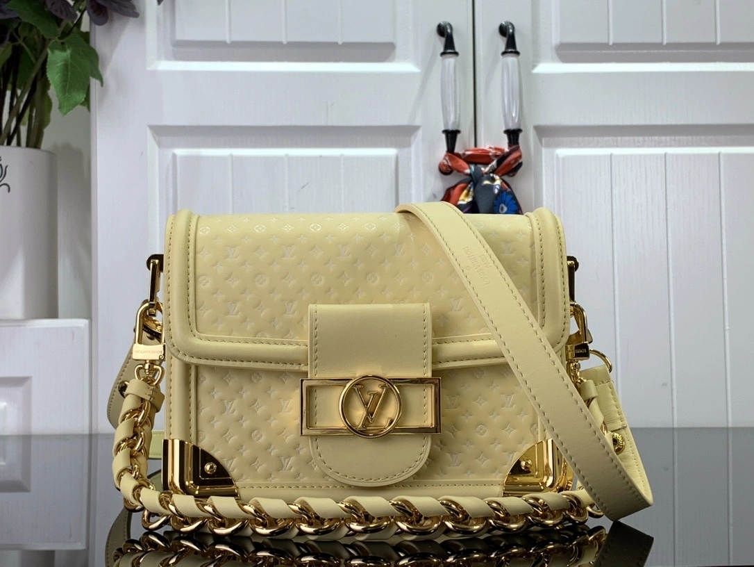 MOMO- M22597 item：C-B063F0938R