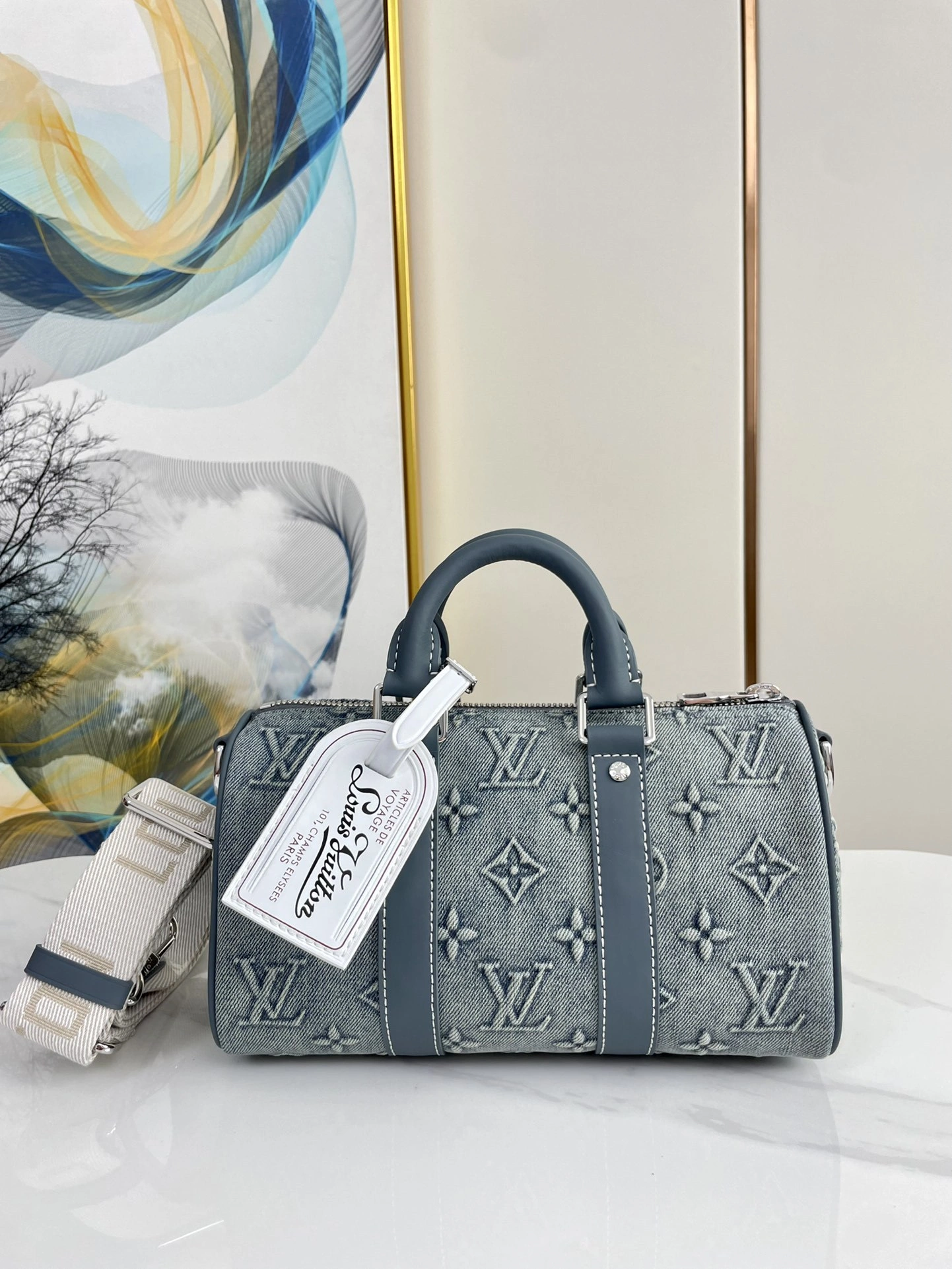 MOMO- M22762 item：C-B282I2369V