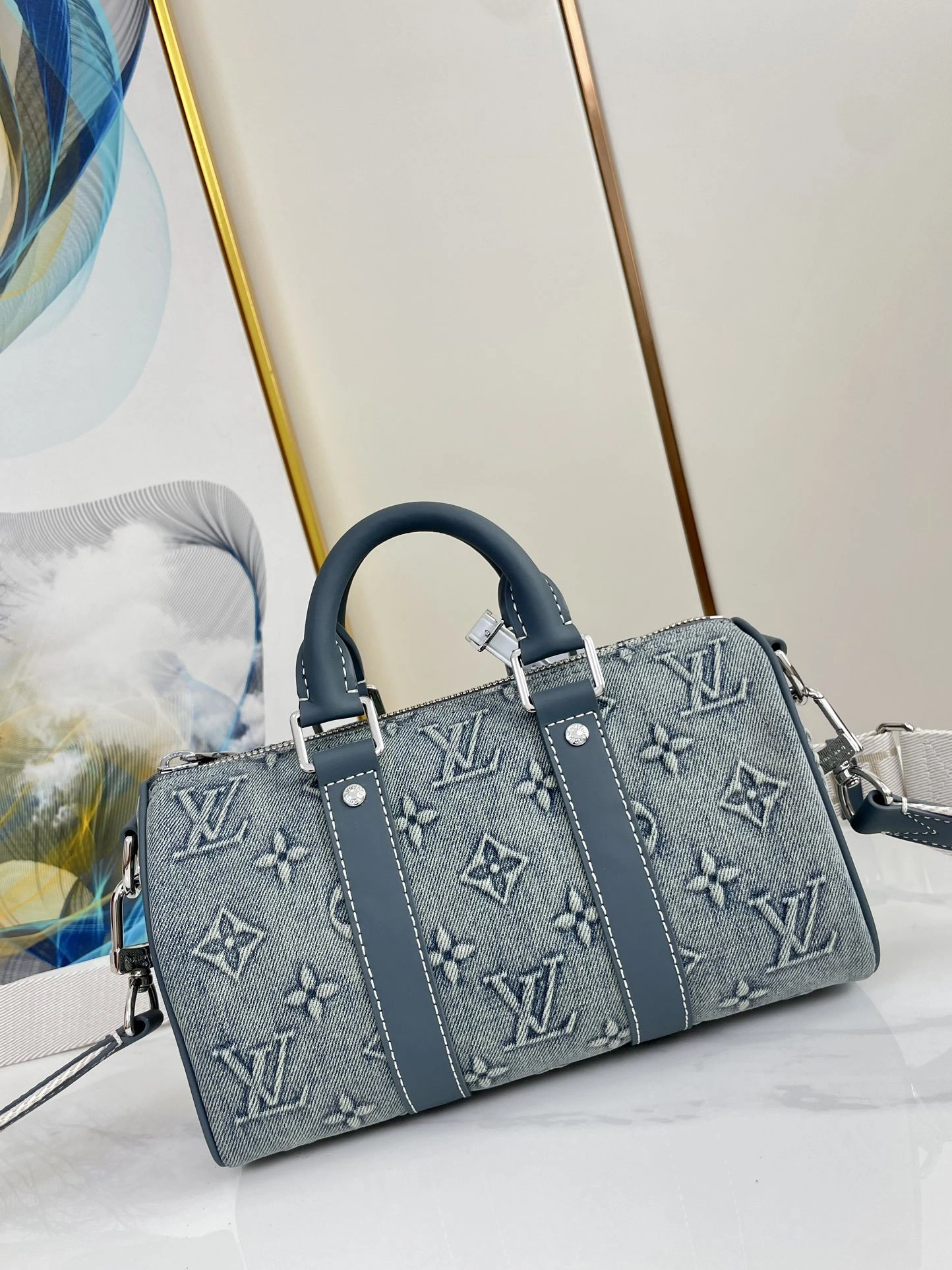 MOMO- M22762 item：C-B282I2369V