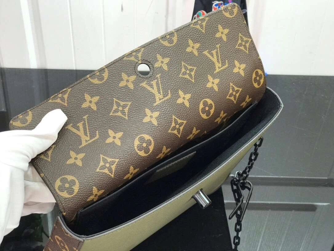 MOMO--M30583 2 Color item :174B44E0704-2
