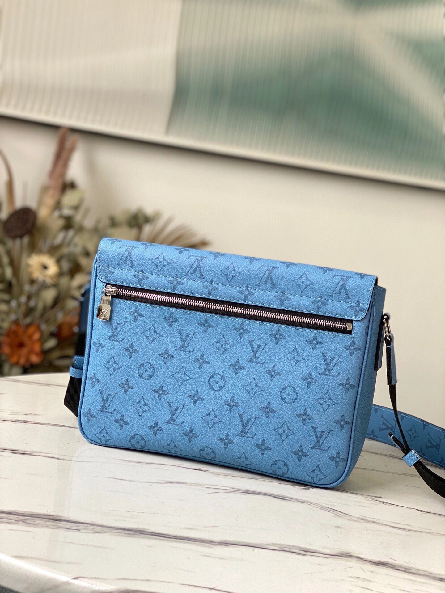 MOMO- M30745 item：B-B000E2631C