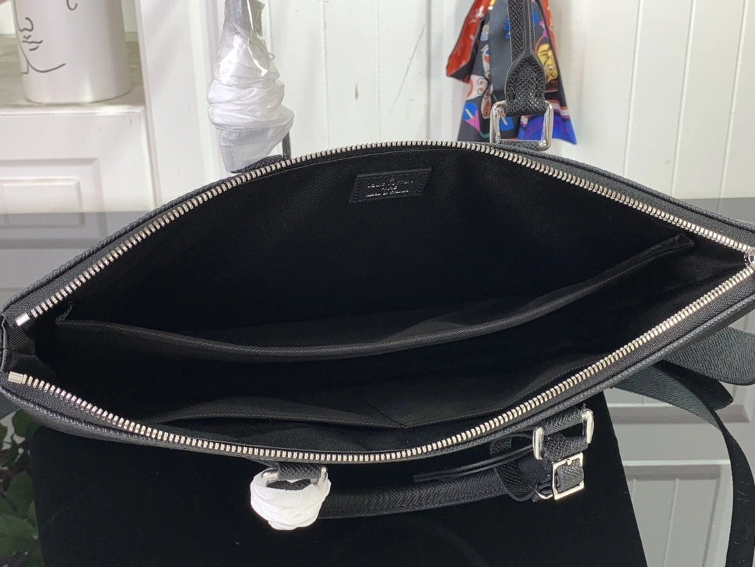 MOMO- M30978 item:D-B174A1553