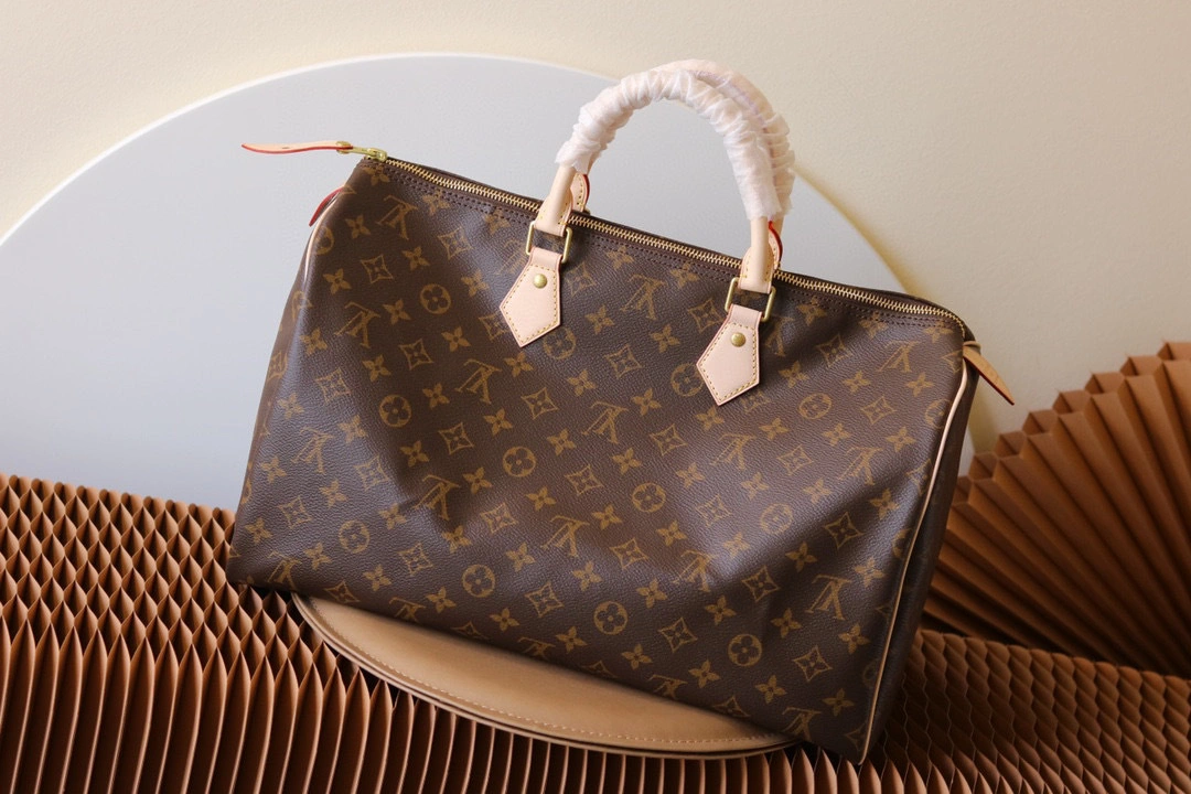 MOMO- M41106 SPEEDY 40 item：B-B330E2545C