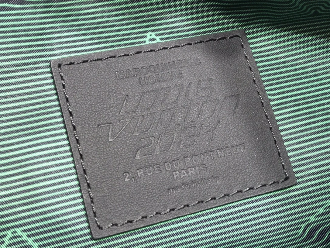 MOMO- M45602 item : A-B174L2803