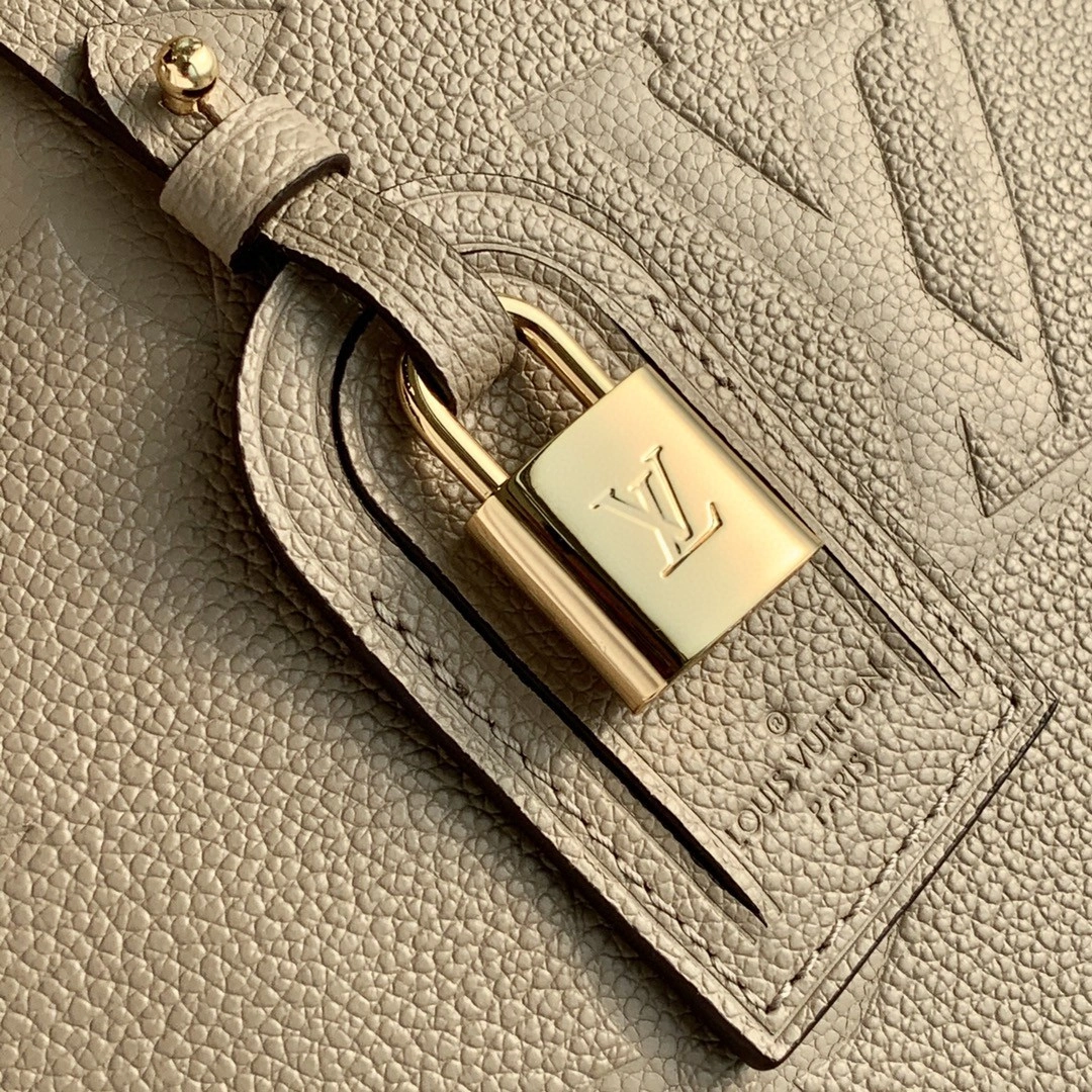 MOMO- M45833 item : A-B00L1921