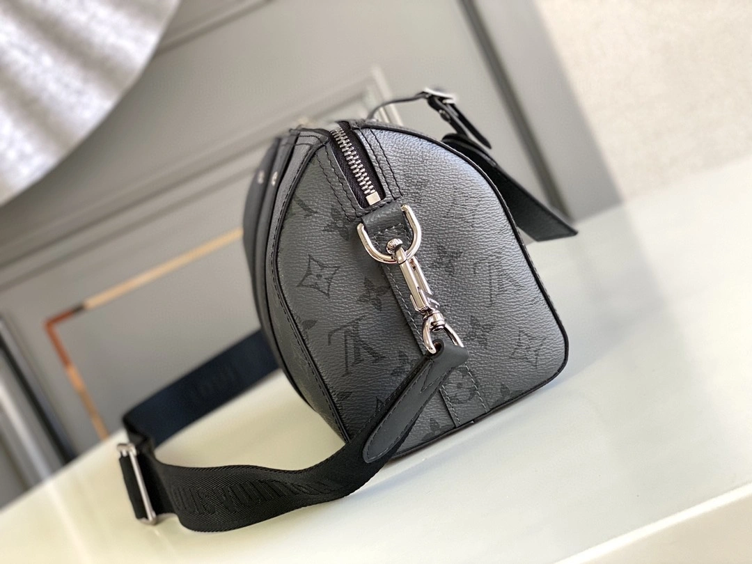 MOMO- M45936 cowhide item : A-B00L1718