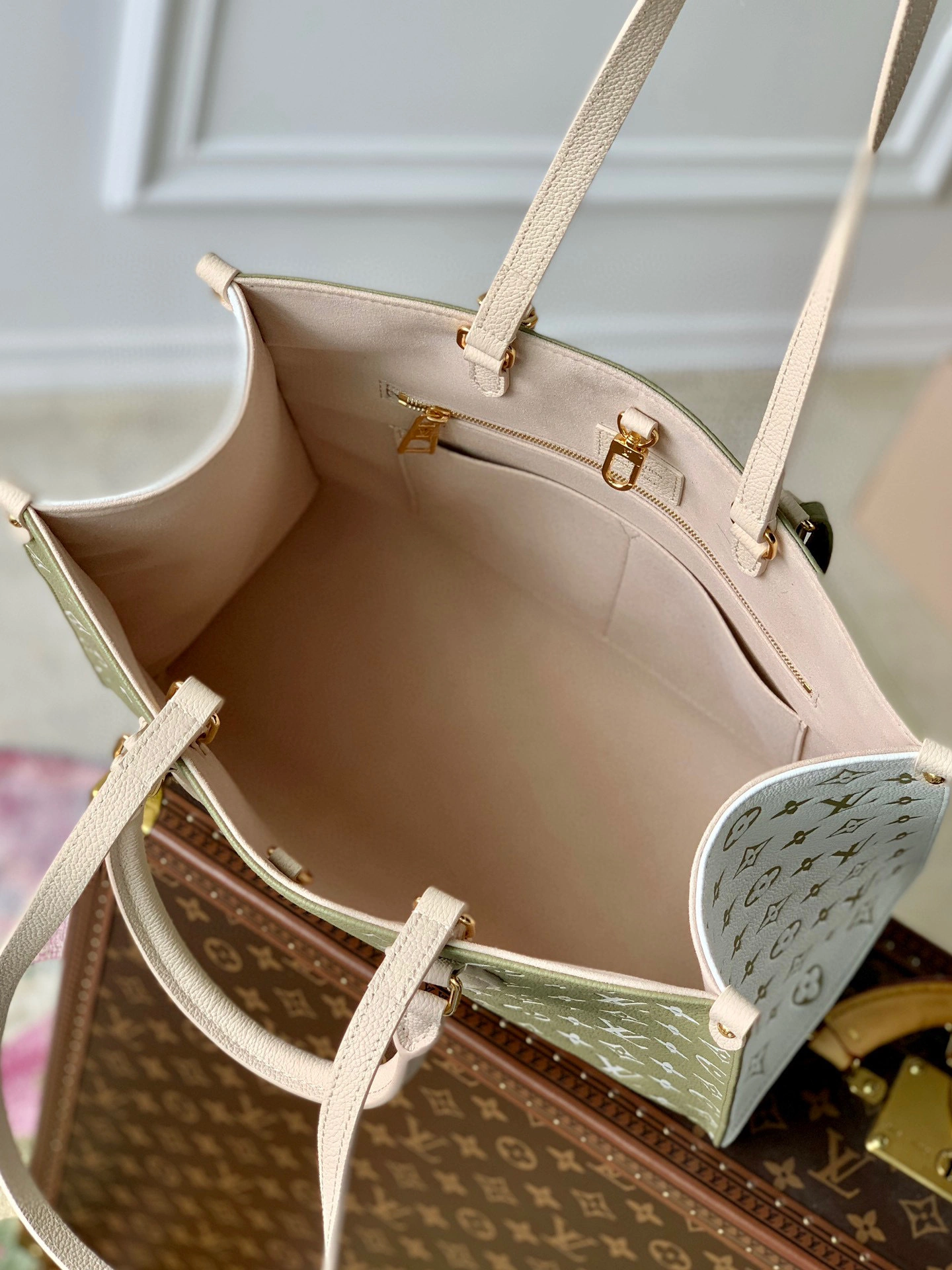 MOMO- M46060 item：B-B000E2611C