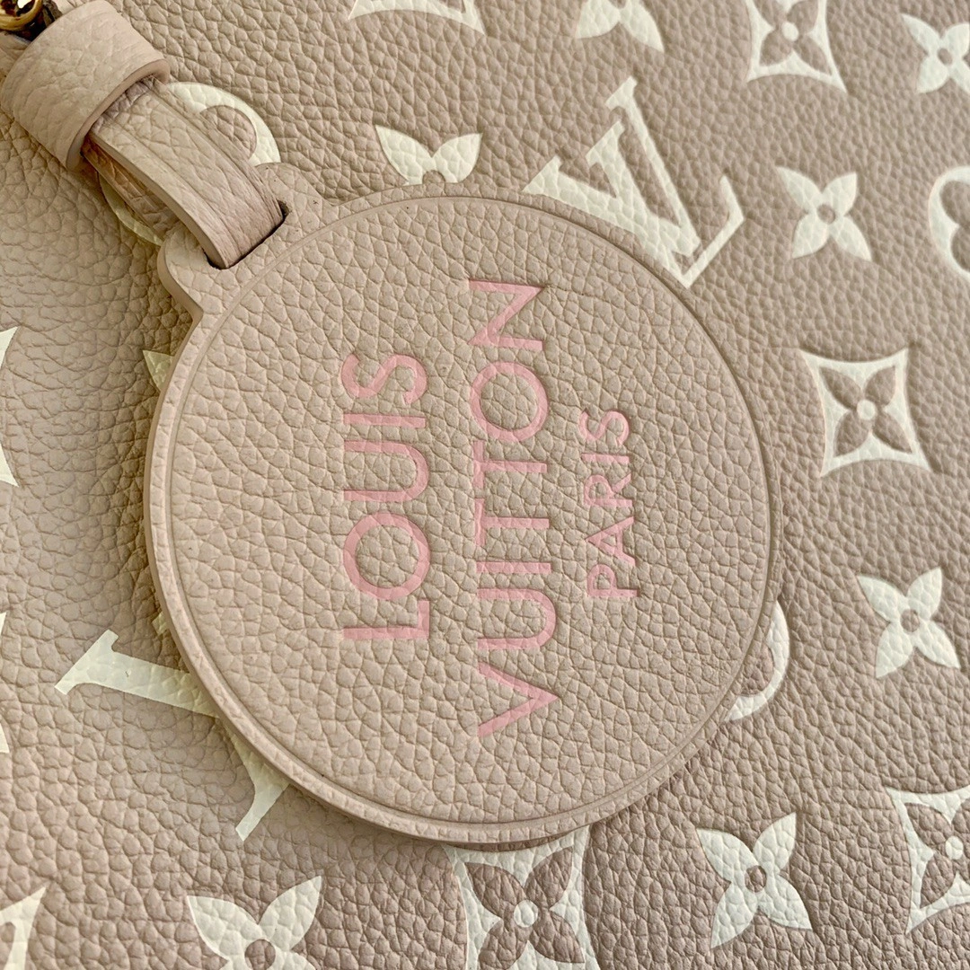 MOMO- M46128 cowhide OnTheGo item : B-B202D1817