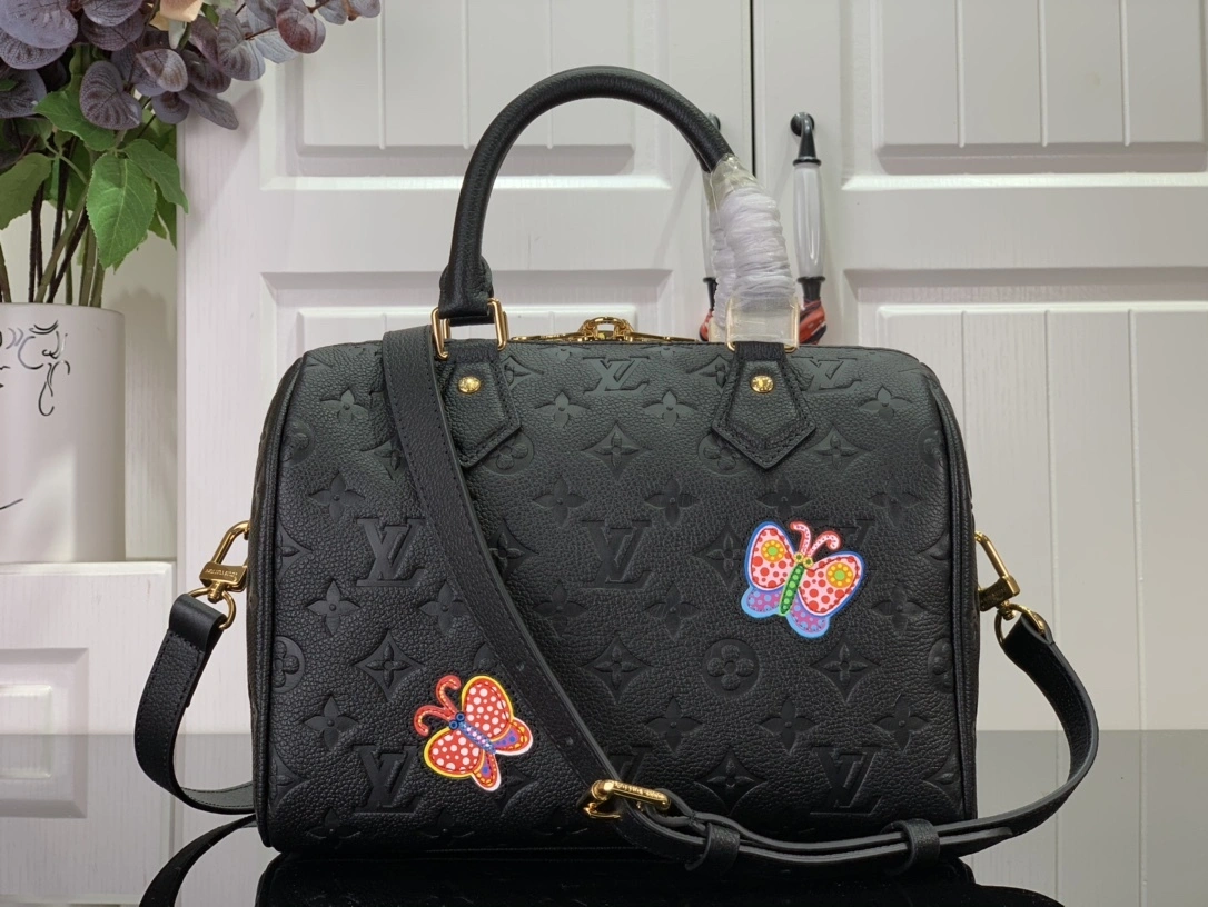 MOMO- M46415 high quality version item：C-B063I2328V