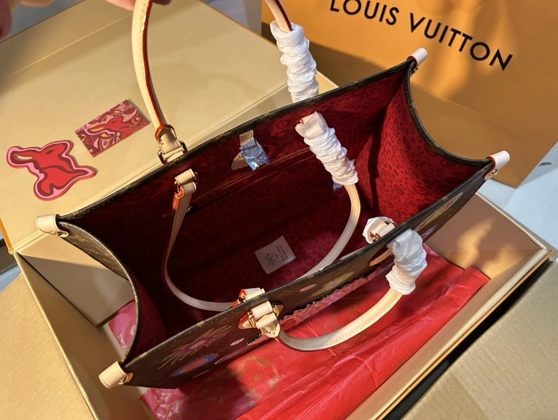 MOMO- M46429 high quality version item：C-B000F1810R