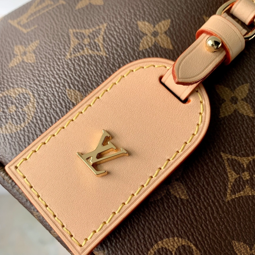 MOMO- M46784 item:D-B063A1665