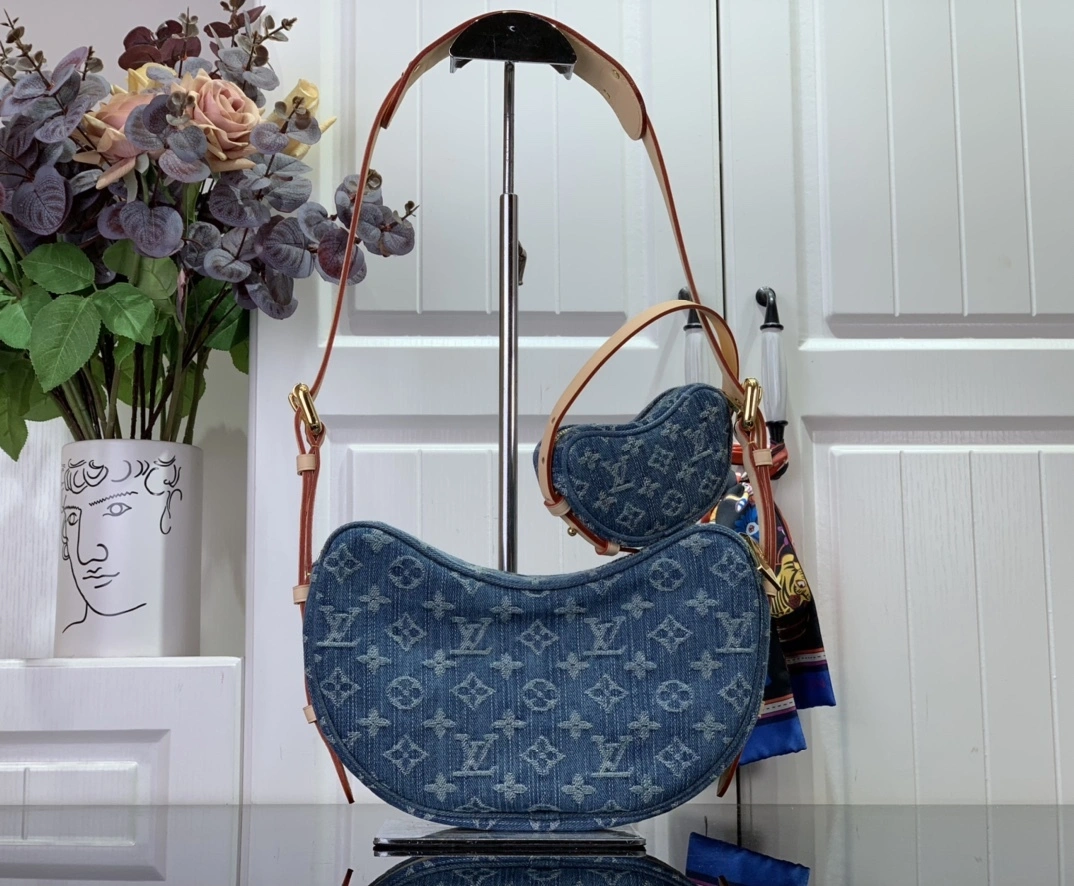 MOMO- M46856 item:D-B174A1538