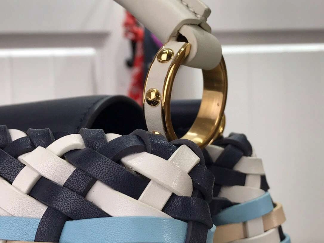 MOMO--M48865 94519 2 Color calfskin item :174B128E0742-2