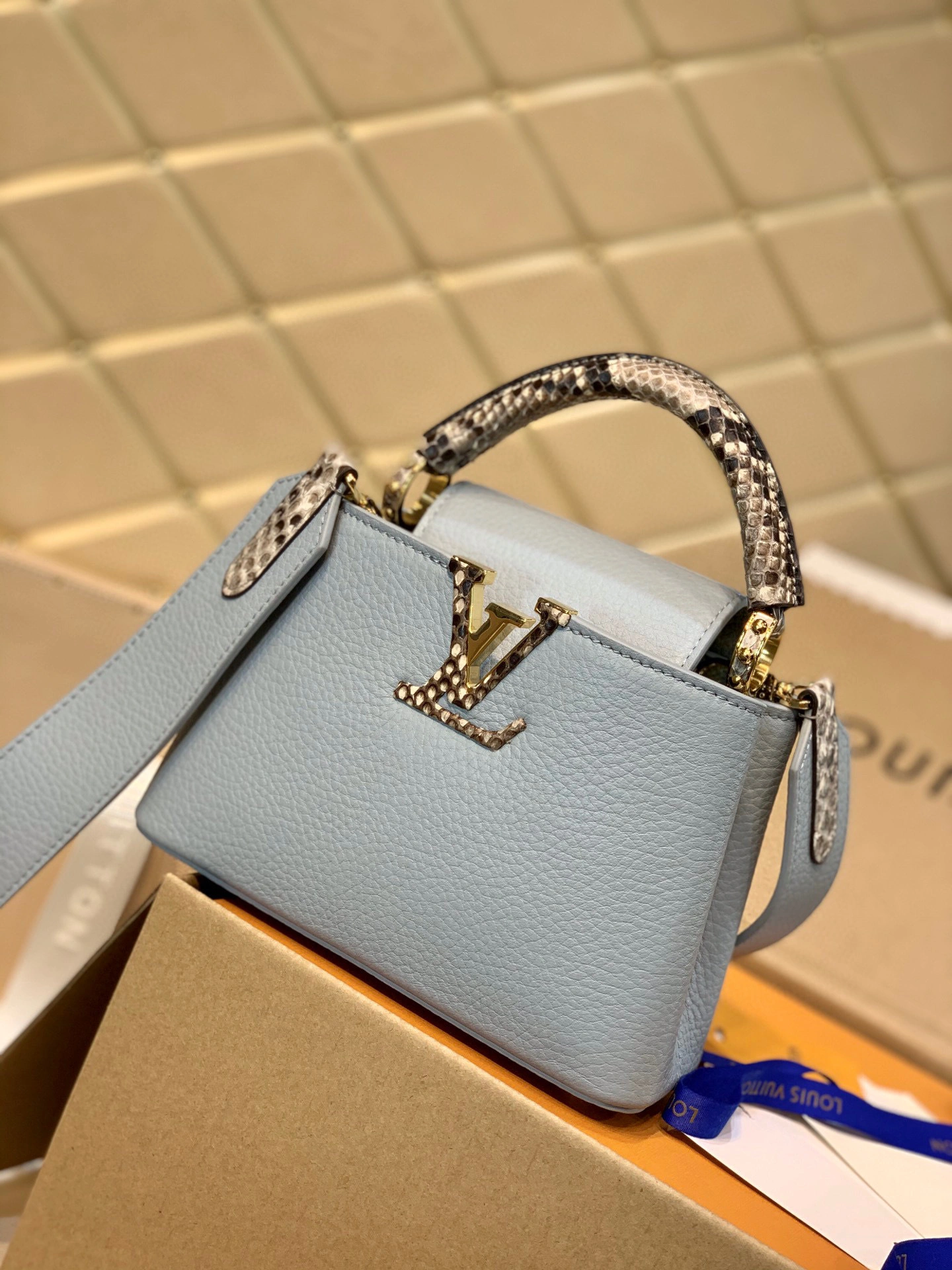 MOMO- M55920 Capucines item：B-B063E1947C