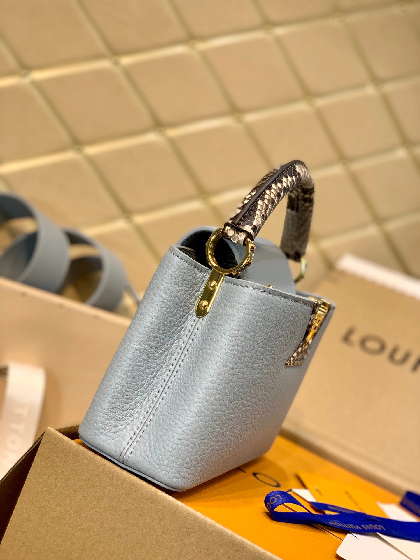 MOMO- M55920 Capucines item：B-B063E1947C