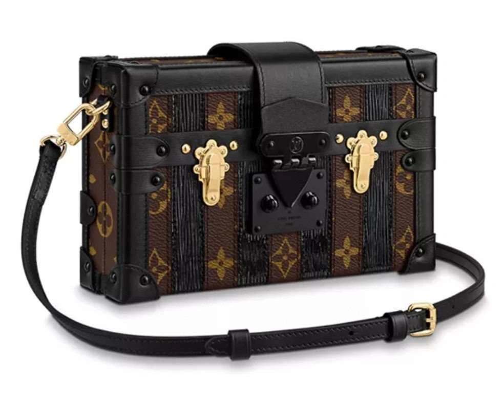 *MOMO- M56826 sheephide item : A-B00H0211