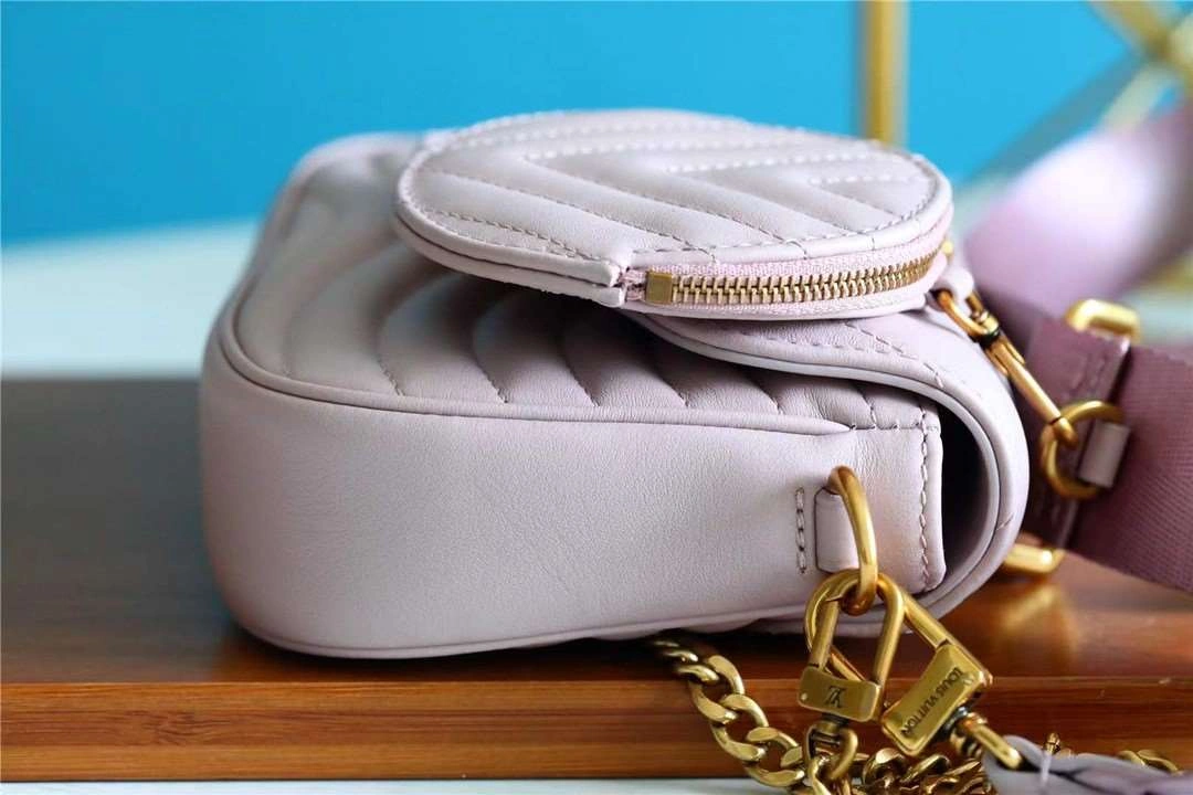 *MOMO- M57864 Multi Pochette New Wave item : A-B063G3147