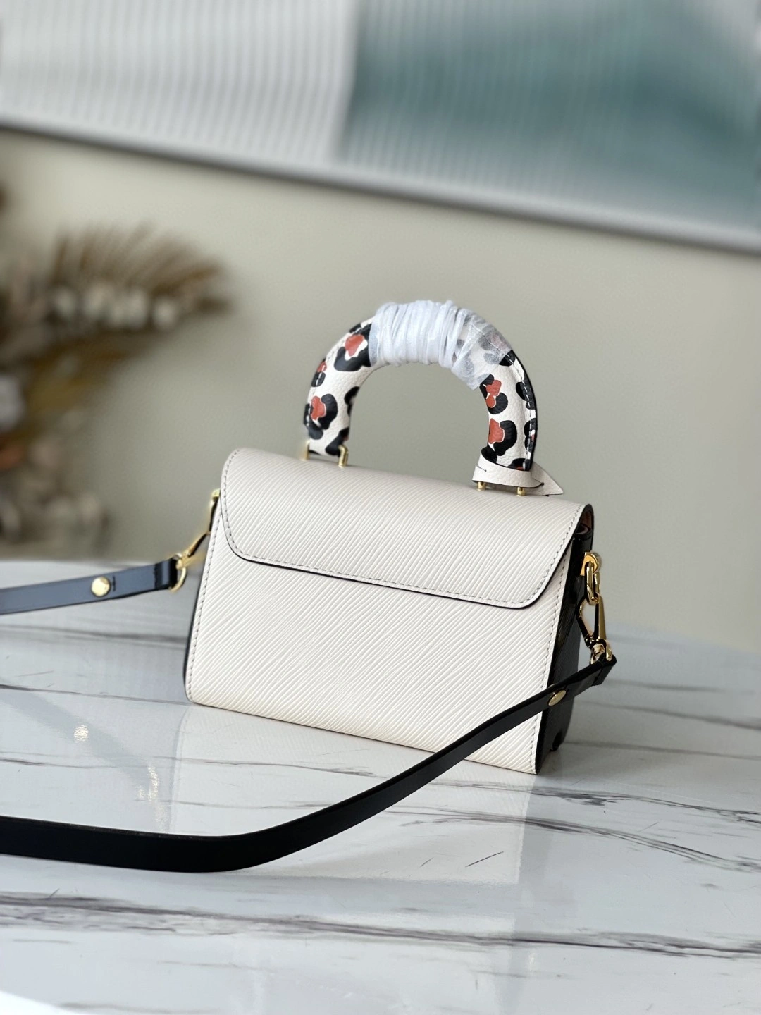 MOMO- M58546 item : A-B330L1906