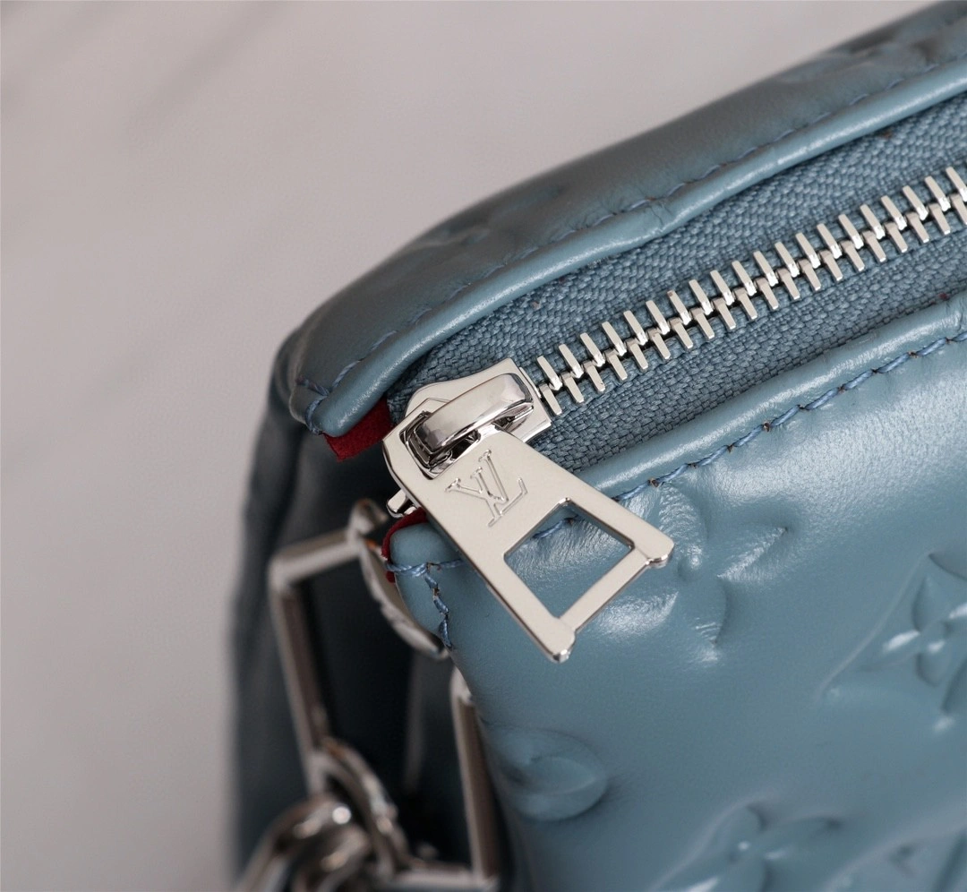 MOMO- M58699 sheephide item : A-B00L2308