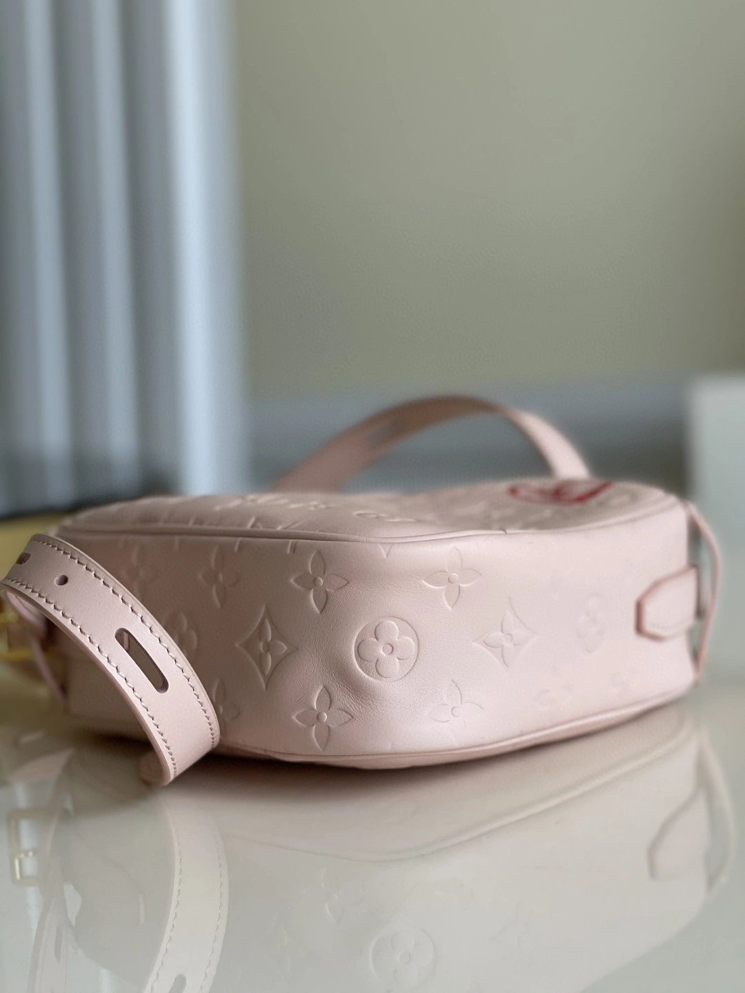 MOMO- M58738 sheephide item : A-B340L1730