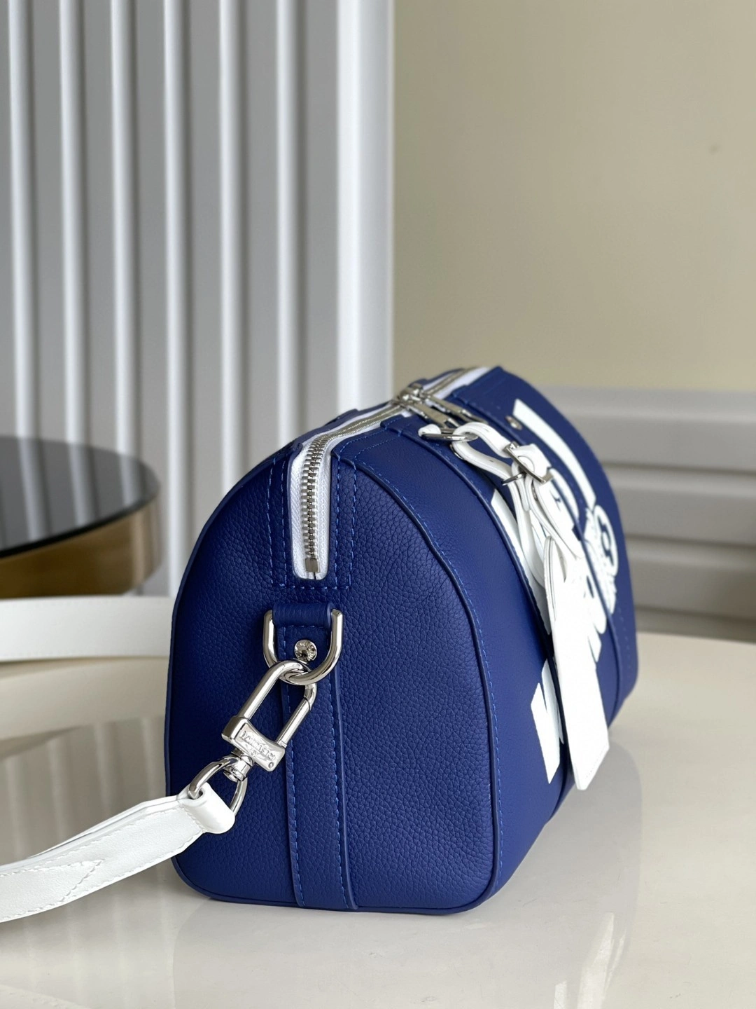 MOMO- M58747 Calfskin item : A-B330L2716