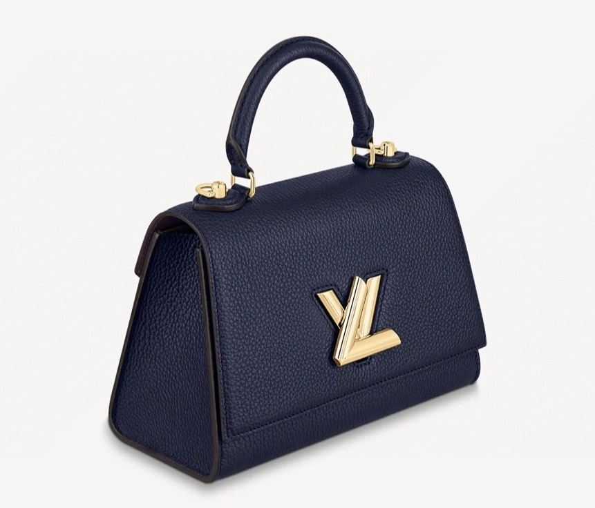 MOMO- M58793 cowhide item : A-B00L2001