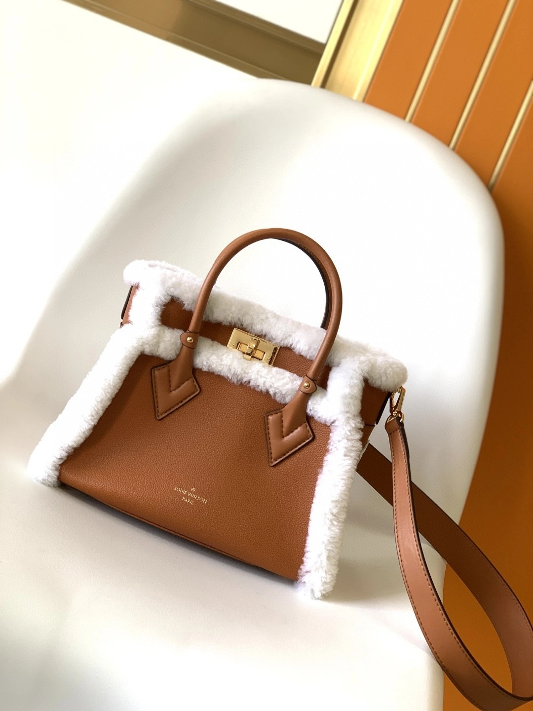 MOMO- M58918 item : A-B271L2305