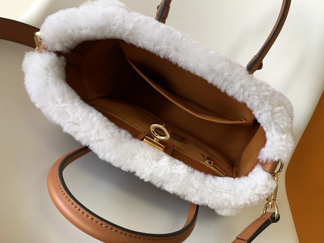MOMO- M58918 item : A-B271L2305