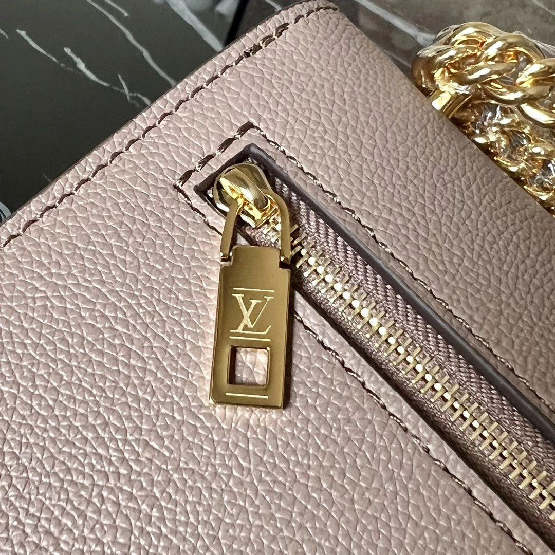 MOMO- M58949 Calfskin item : A-B00L2202